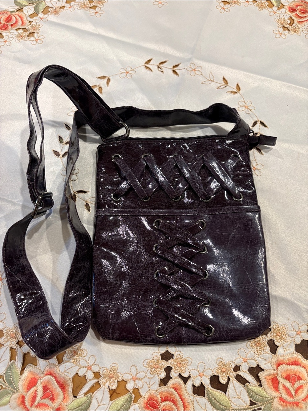 Men's Crossbody Leather Bag in Dark Plum